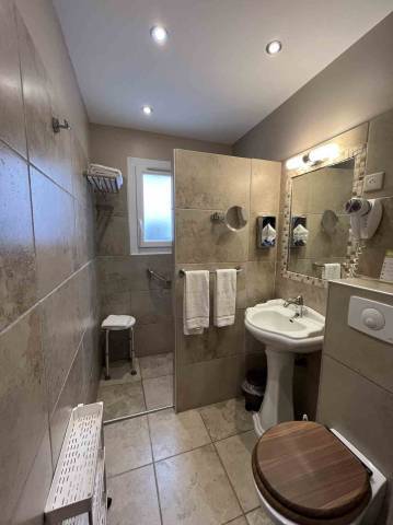 Comfort Room | 3 star Hotel du Parc Cavaillon in Cavaillon Comfort Room | 3 star Hotel du Parc Cavaillon in Cavaillon